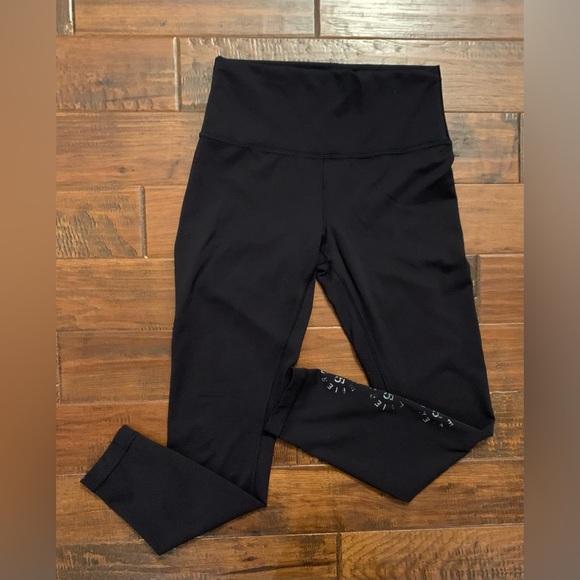 Lululemon Fierce 45 High Waisted Leggings - Size 8 - Picture 3 of 7